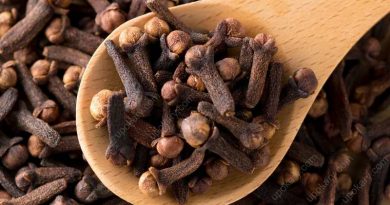 clove on spoon