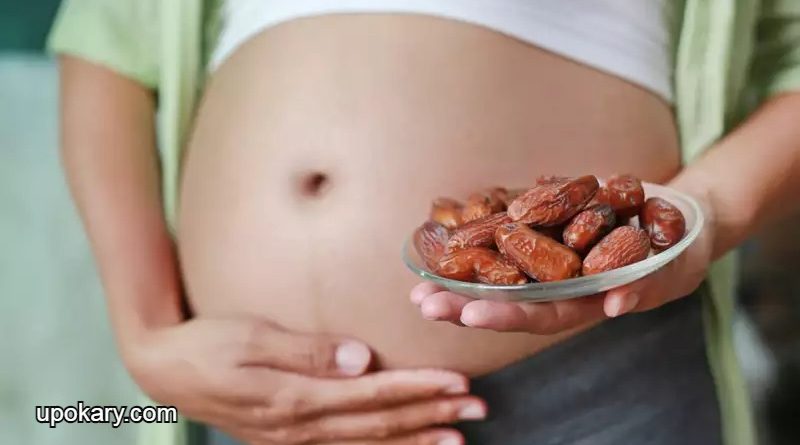 pregnant woman date fruit
